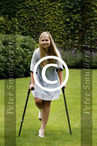 Wassenaar 8 juli 2016
Koninklijk fotouur op de Horsten met Koning Willem Alexander Koningin Maxima en de prinsessen Amalia Ariane en Alexia. Ook de honden zijn erbij.