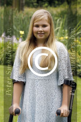 Wassenaar 8 juli 2016
Koninklijk fotouur op de Horsten met Koning Willem Alexander Koningin Maxima en de prinsessen Amalia Ariane en Alexia. Ook de honden zijn erbij.