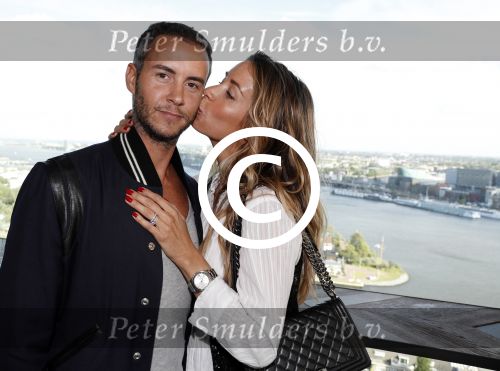 Amsterdam 11 juli 2016 
Modeshow Maria Tailor in de amsterdam Lookout aan het IJ. Renee Vervoorn met man Guy v d Reijden