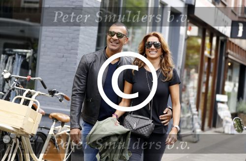 Amsterdam 4 juli 2016
Ruud Gullit met zijn vriendin Karin  de Rooy