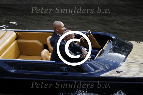 Amsterdam 11 juli 2016
Opnames the hitmans bodyguard met Samuel L Jackson. Ook een look a like van Samuel speelt mee. Opnames vomnden plaats op de grachten van amsterdam.