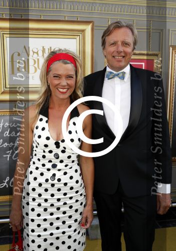 Amsterdam 13 juli 2016  
Premiere absolutely fabulous in Tuschinski. Sandra Ysbrandy met man