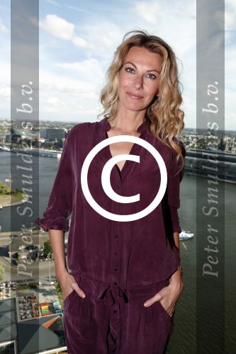 Amsterdam 11 juli 2016 
Modeshow Maria Tailor in de amsterdam Lookout aan het IJ. Susan Smit