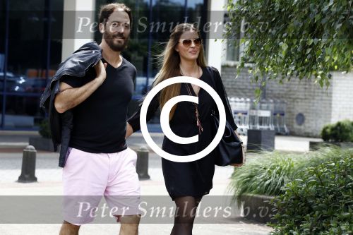 Amsterdam Schiphol 7 juli 2016
Sylvia Geersen voor het eerst met haar man Rogelio Castro Martinez in Nederland.