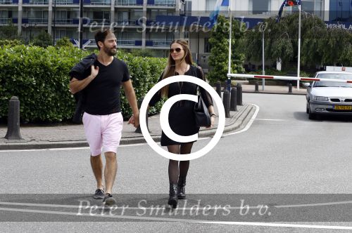 Amsterdam Schiphol 7 juli 2016
Sylvia Geersen voor het eerst met haar man Rogelio Castro Martinez in Nederland.
