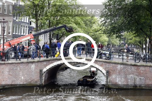 Amsterdam 11 juli 2016
Opnames the hitmans bodyguard met Samuel L Jackson. Ook een look a like van Samuel speelt mee. Opnames vomnden plaats op de grachten van amsterdam.