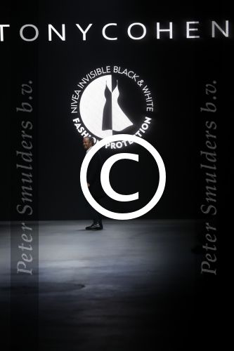 Amsterdam 8 juli 2016
Modeshow Tony Cohen tijdens de amsterdam fashion week op westergasfabriekterrein