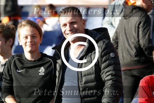 Rotterdam 9 juni 2017
Erik Kaa met zoon bij nederland luxemburg