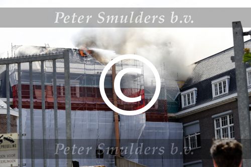 Amsterdam 21 juni 2017
Brand in scholencomplex van Fons Vitae Lyceum in  amsterdam zuid