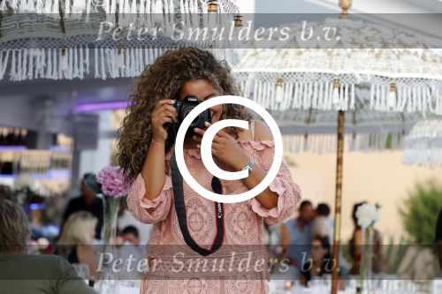 ibiza 23 juni 2017
Opening restarant club Xaxa van EWesley Sneijder en zijn vrouw Yolanthe Sneijder Cabau op eht strand van Cala Tarida. Lauretta Gerards