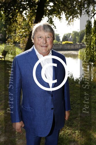 Haarzuilens 21 juni 2017
Haringparty bij kasteel de Haar. Oger Lussink met zijn vriendin