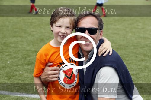 Amsterdam 17 juni 2017
Patrick Huisman met zijn zoon bij AFC mini wk