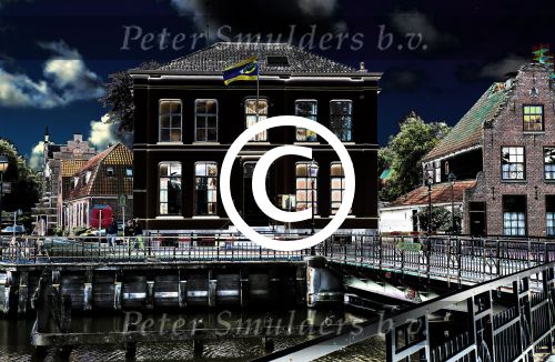 Harlingen, 25 Juni 2017
Piet Paulusma zijn huis en met zijn dochters en in aktie