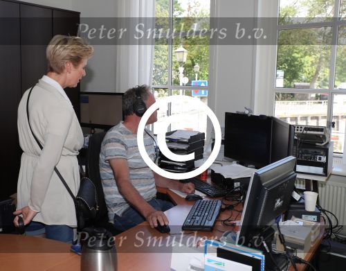 Harlingen, 25 Juni 2017
Piet Paulusma zijn huis en met zijn dochters en in aktie