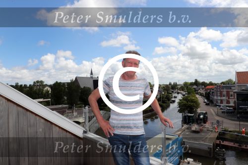 Harlingen, 25 Juni 2017
Piet Paulusma zijn huis en met zijn dochters en in aktie
