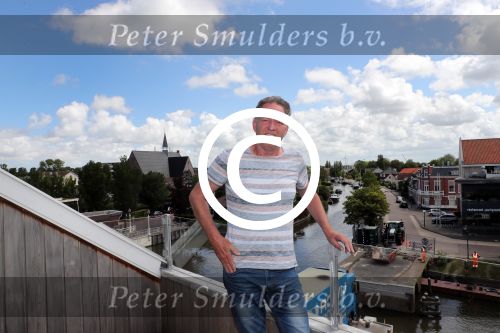 Harlingen, 25 Juni 2017
Piet Paulusma zijn huis en met zijn dochters en in aktie