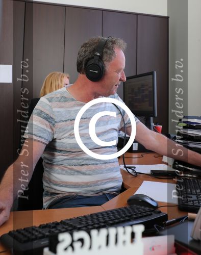 Harlingen, 25 Juni 2017
Piet Paulusma zijn huis en met zijn dochters en in aktie