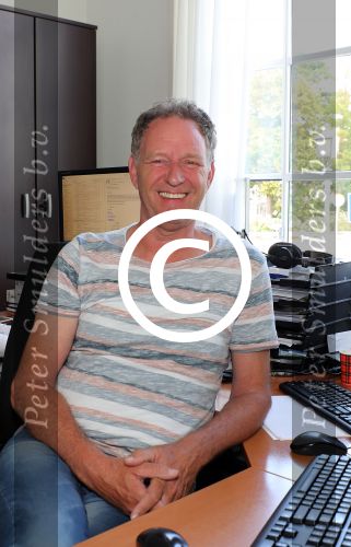 Harlingen, 25 Juni 2017
Piet Paulusma zijn huis en met zijn dochters en in aktie
