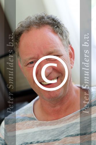 Harlingen, 25 Juni 2017
Piet Paulusma zijn huis en met zijn dochters en in aktie