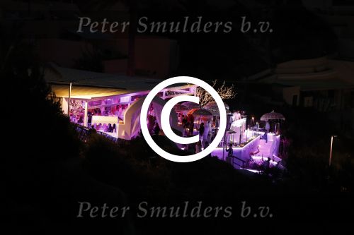 ibiza 23 juni 2017
Opening restarant club Xaxa van EWesley Sneijder en zijn vrouw Yolanthe Sneijder Cabau op eht strand van Cala Tarida.