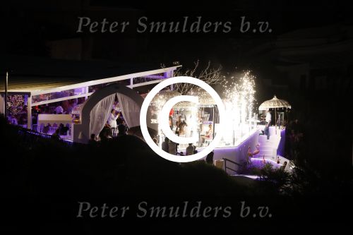 ibiza 23 juni 2017
Opening restarant club Xaxa van EWesley Sneijder en zijn vrouw Yolanthe Sneijder Cabau op eht strand van Cala Tarida.
