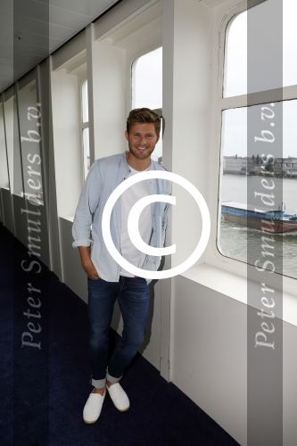 Rotterdam 27 juni 2017
Opnames film K3 Love Cruise op de SS Rotterdam met oa  Tim Douwsma Nicolette v Dam en Winston Post