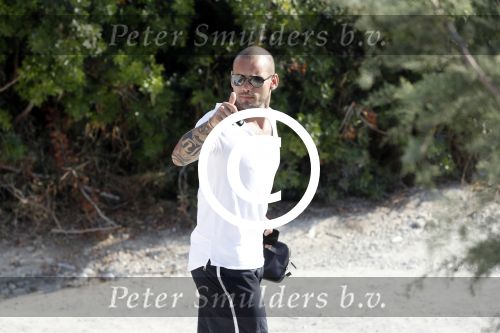 ibiza 23 juni 2017
Opening restarant club Xaxa van EWesley Sneijder en zijn vrouw Yolanthe Sneijder Cabau op eht strand van Cala Tarida.