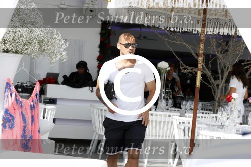 ibiza 23 juni 2017
Opening restarant club Xaxa van EWesley Sneijder en zijn vrouw Yolanthe Sneijder Cabau op eht strand van Cala Tarida.