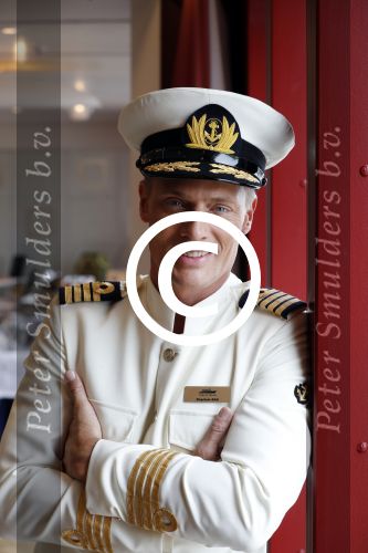 Rotterdam 27 juni 2017
Opnames film K3 Love Cruise op de SS Rotterdam met oa  Tim Douwsma Nicolette v Dam en Winston Post