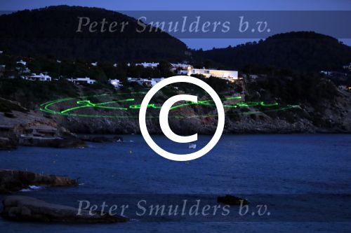 ibiza 23 juni 2017
Opening restarant club Xaxa van EWesley Sneijder en zijn vrouw Yolanthe Sneijder Cabau op eht strand van Cala Tarida.