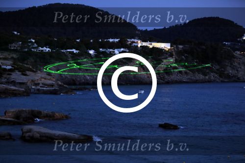 ibiza 23 juni 2017
Opening restarant club Xaxa van EWesley Sneijder en zijn vrouw Yolanthe Sneijder Cabau op eht strand van Cala Tarida.