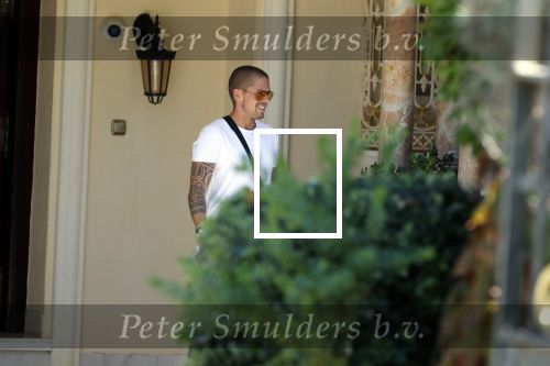 Marbella 26 juli 2018
Andre Hazes en zijn vriendin Monique en zoontje Dre vieren vakantie met Monique haar ouders in een villa van vrienden
