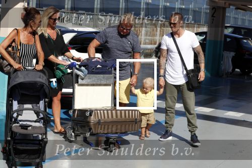 Marbella 26 juli 2018
Andre Hazes en zijn vriendin Monique en zoontje Dre vieren vakantie met Monique haar ouders in een villa van vrienden