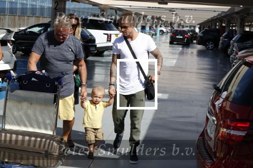 Marbella 26 juli 2018
Andre Hazes en zijn vriendin Monique en zoontje Dre vieren vakantie met Monique haar ouders in een villa van vrienden