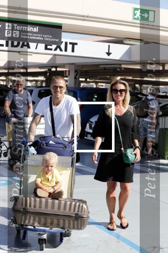 Marbella 26 juli 2018
Andre Hazes en zijn vriendin Monique en zoontje Dre vieren vakantie met Monique haar ouders in een villa van vrienden