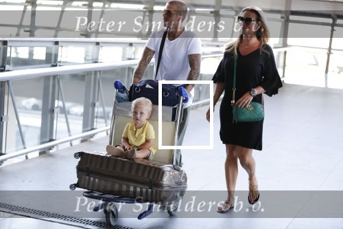 Marbella 26 juli 2018
Andre Hazes en zijn vriendin Monique en zoontje Dre vieren vakantie met Monique haar ouders in een villa van vrienden