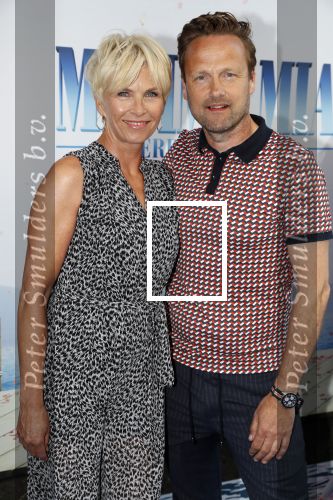Amsterdam 17 juli 2018
Premiere Mamma mia in Tuschinski. Anita Witzier met man