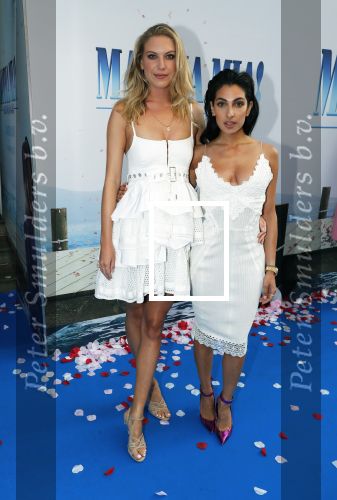 Amsterdam 17 juli 2018
Premiere Mamma mia in Tuschinski. Anna Nooshin met Jessie Jazz Vuijk