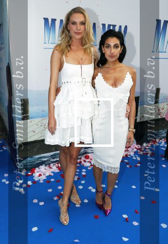 Amsterdam 17 juli 2018
Premiere Mamma mia in Tuschinski. Anna Nooshin met Jessie Jazz Vuijk