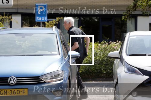 Maarssen Blaricum 7 juli 2018
Berend Boudewijn gaat wandelen bij de Maarsenveense Plassen en daarna rijdt hij naar het Ter Gooi ziekenhuis waar hij zijn vrouw Martine Bijl ophaalt. Daarna gaan ze lunchen bij restaurant de Goede Gooijer.