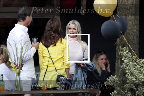 Amsterdam 13 juli 2018
Bridget Maasland en Leon de Ruiter op terras met Carolien de Bruijn en Erik de Vogel