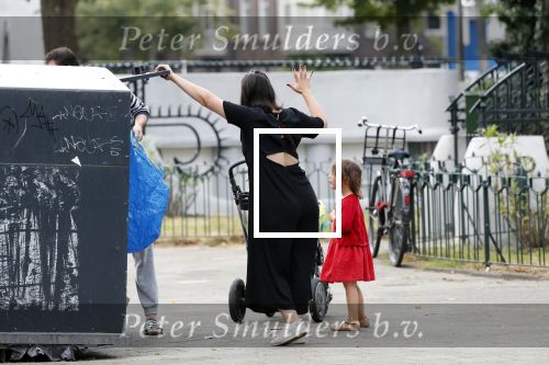 Amsterdam 14 juli 2018
Caro Emerald met haar vriend en kinderen