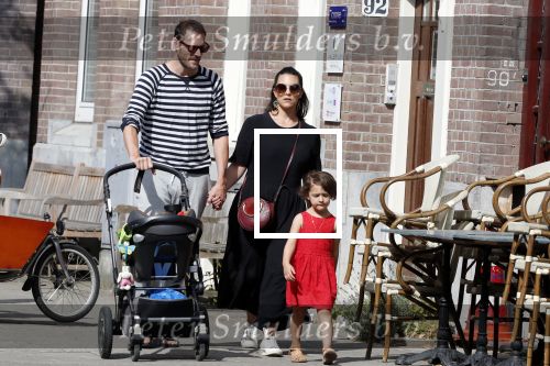 Amsterdam 14 juli 2018
Caro Emerald met haar vriend en kinderen