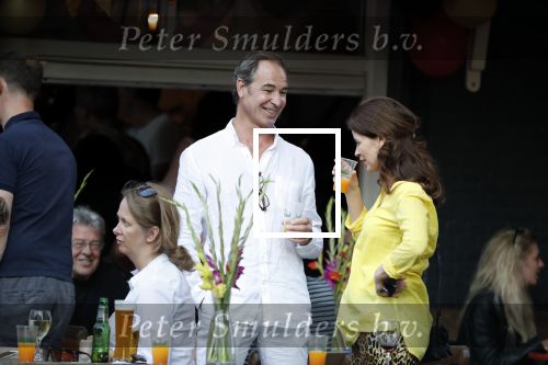 Amsterdam 13 juli 2018
Carolien de Bruijn en Erik de Vogel op een terras.