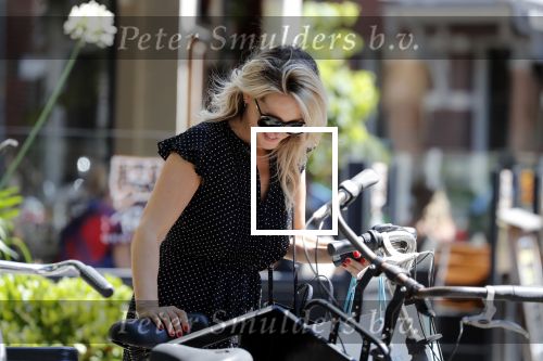 amsterdam 28 juni 2018
Chantal Janzen doet boodschappen op de cornelis schuytstraat.