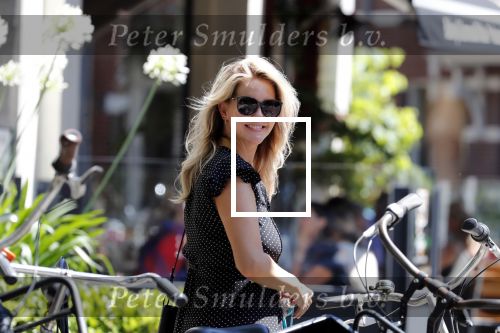 amsterdam 28 juni 2018
Chantal Janzen doet boodschappen op de cornelis schuytstraat.
