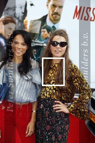 Amsterdam 30 juli 2018
Premiere Mission Impossible in Pathe Arena. Cloe Leenheer met een kennis