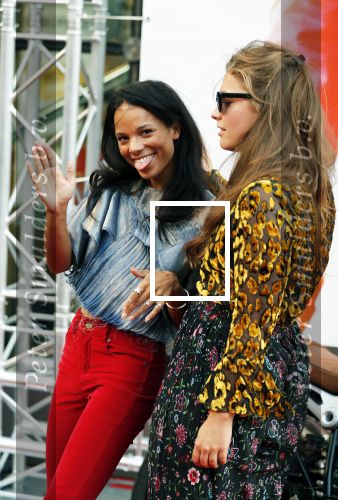 Amsterdam 30 juli 2018
Premiere Mission Impossible in Pathe Arena. Cloe Leenheer met een kennis