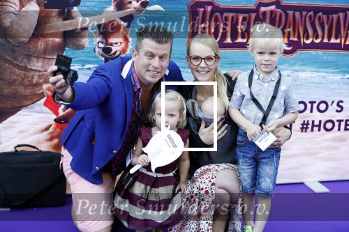Amsterdam 15 juli 2018
De feestelijke Nederlandse premiÃ¨re van 
HOTEL TRANSSYLVANIÃ‹ 3 in PathÃ© Arena te Amsterdam. De Nederlandse stemacteurs Charly Luske, Fernando Halman, Ferry Doedens, Ilse Warringa, Tony Neef zijn aanwezig . familie DE BELLiNGA\'S
