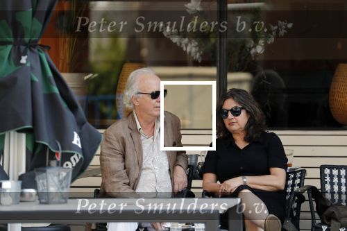 Amsterdam 4 juli 2018
Eddy habbema met vrouw op terras.
